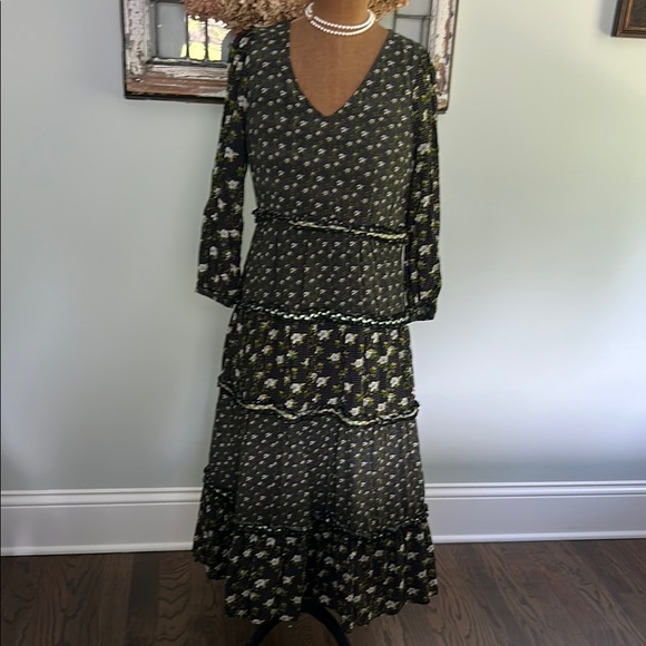emerald green dress for wedding 3.45CT BEAUTIFUL HUGE CUT NATURAL VIBRANT BERYL styleattribute-old money 25 1970's Party Outfit Color:Red-Item 2